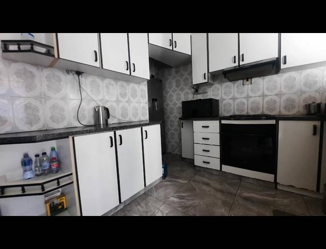 2 BEDROOM DUPLEX FOR SALE IN SUNFORD